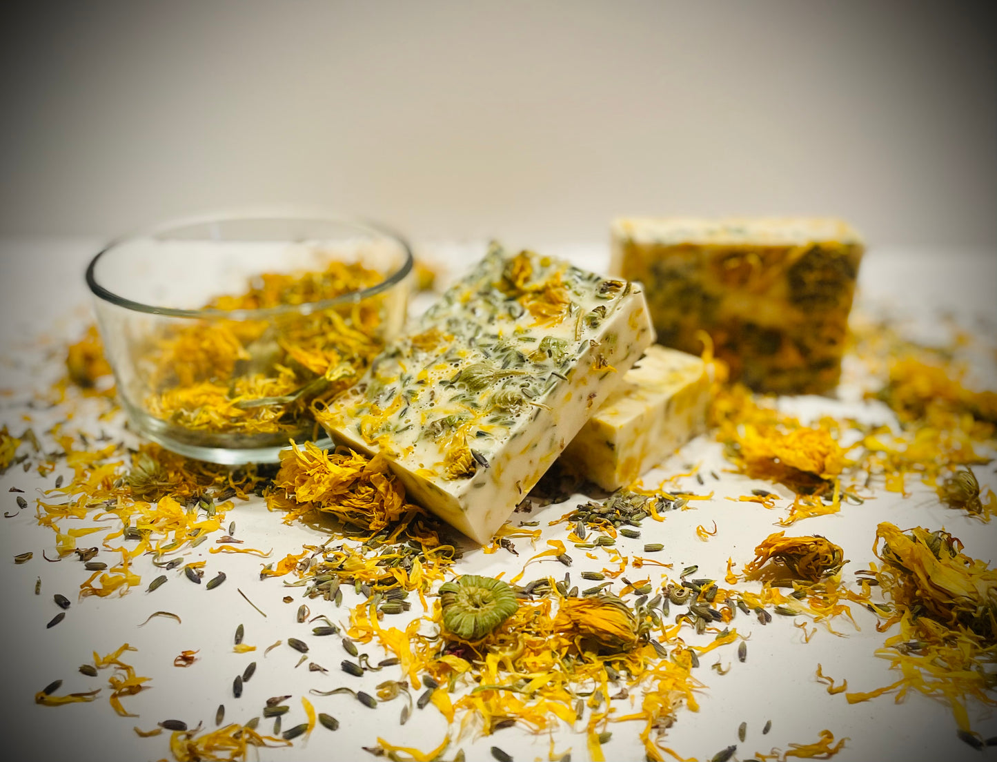 BODY + BAR- Calendula & Lavender